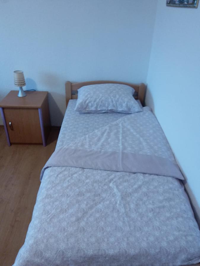 Kuca Za Odmor Sarcevic Lägenhet Prozor Exteriör bild
